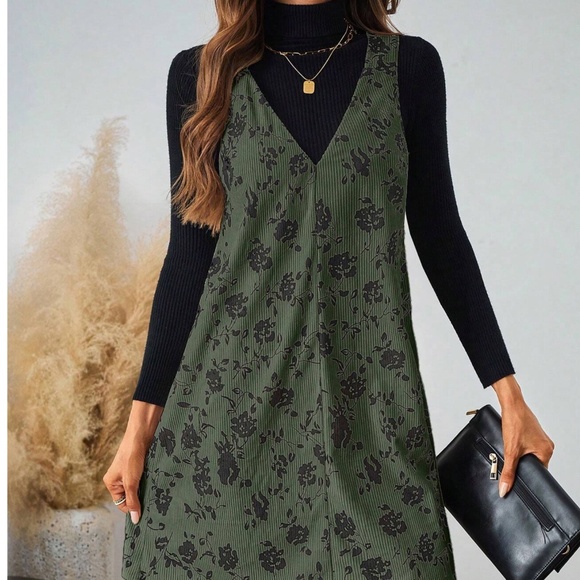 Boho Floral print Corduroy Sleeveless Mini Dress - Picture 3 of 6